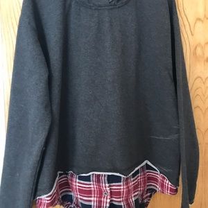 Sweatshirt-type top